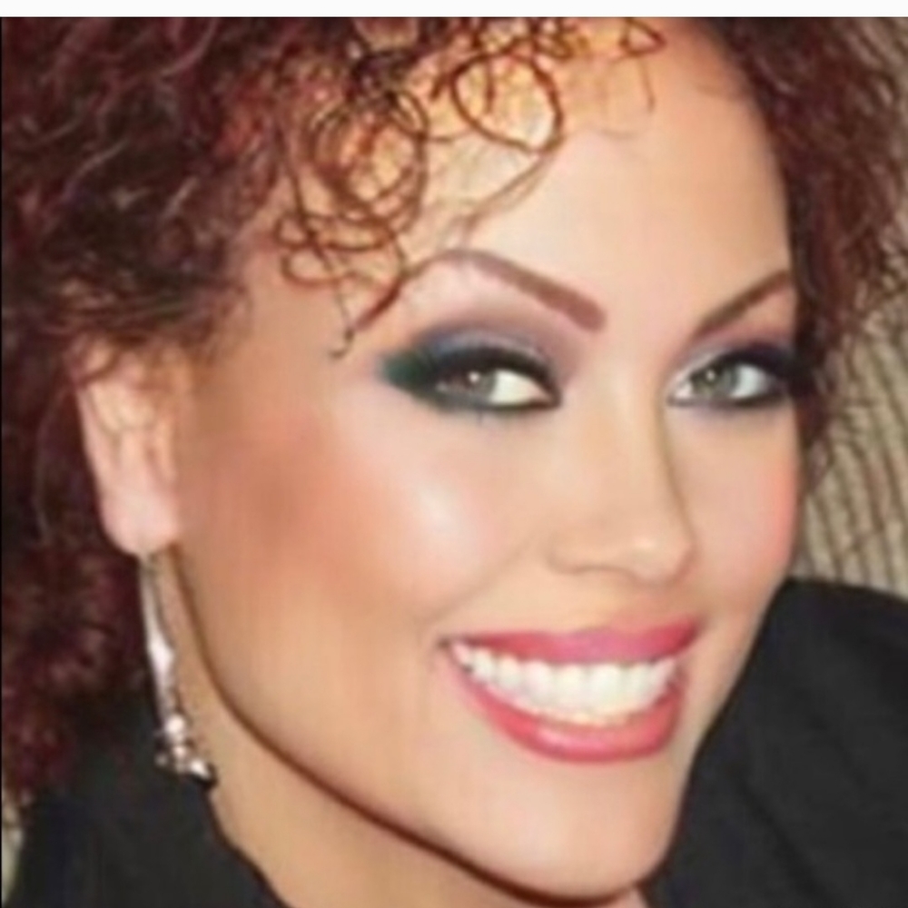 WOMEN SUPPORTING WOMEN SUPER BOWL 34th MARATHON 🏈FEBRUARY 9TH🏈 - Picture 9 of 15